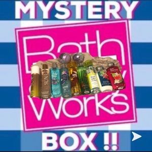Bath & Body Works 5-8 ITEM MYSTERY BOX